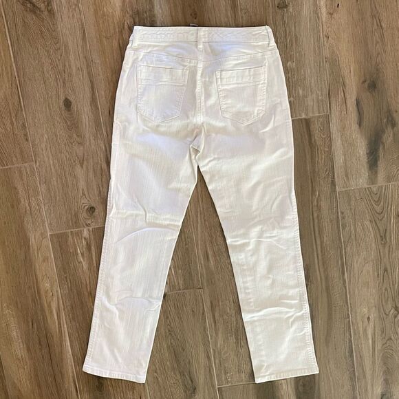 Chico’s Platinum Denim Collection Size 0.5 (US 6) White Stretch Jeans - Picture 2 of 5